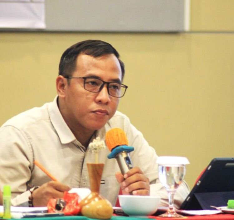 KPU Jawab Tudingan Langgar Aturan, Tegaskan Vermin Paslon Pilkada 2024 Sudah Sesuai.