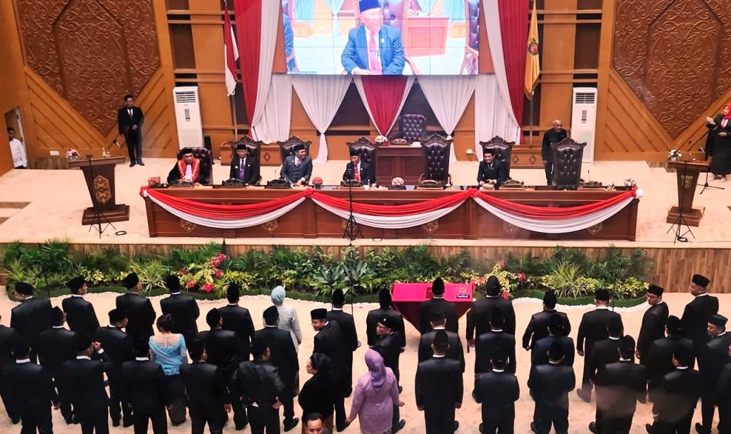 Pelantikan Resmi Anggota Baru DPRD Kota Samarinda Periode 2024-2029