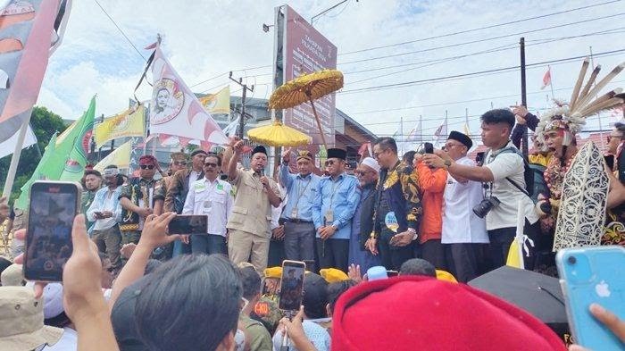 Paslon Rudy-Seno Arak-Arakan Bersama Rakyat, Kawal Pengambilan Berkas Pendaftaran
